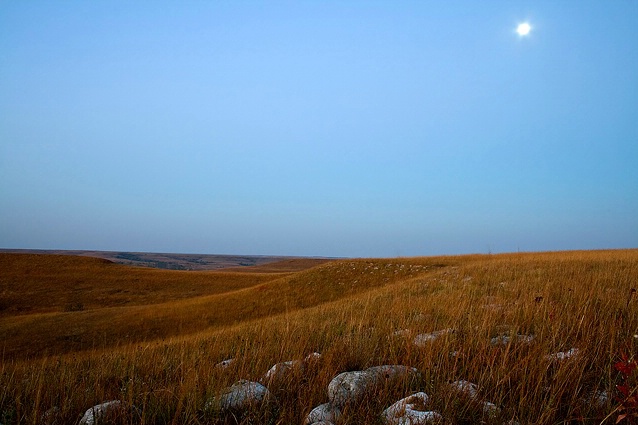 Moon Over The Prairie