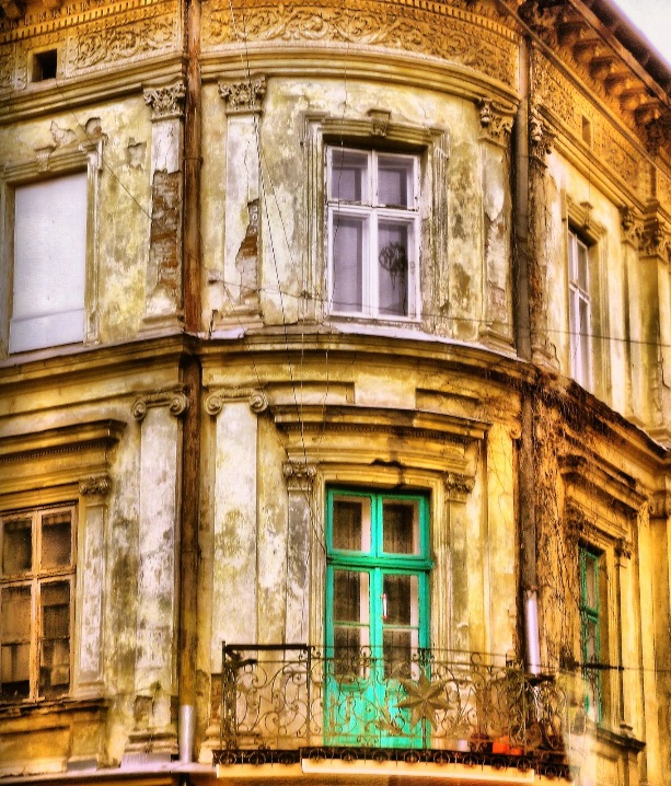 Green window