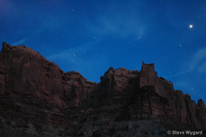 Stars over the green river