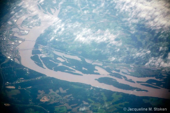 Mississippi River valley - ID: 6417113 © Jacqueline M. Stoken