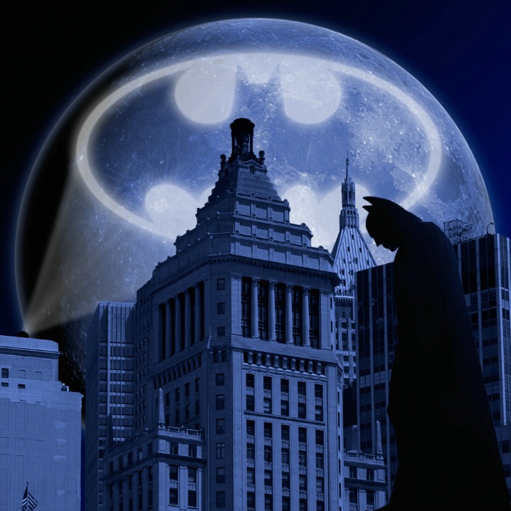 Moon Over Gotham