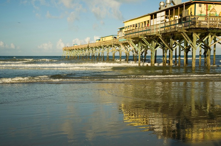 Sunglow Pier, Daytona Beach Shores