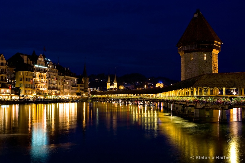 Luzern at twilight  - ID: 6728324 © Stefania Barbier