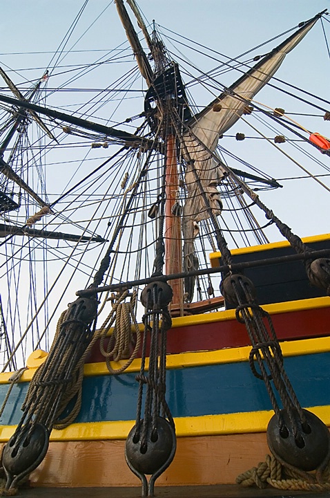 Lady Washington rigging