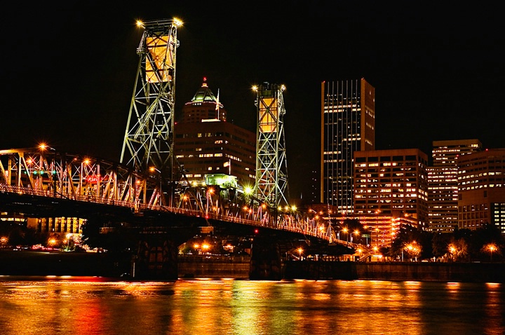 hawthorne bridge water level