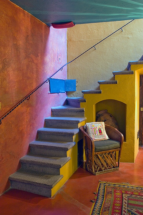 Steps to the Red Room