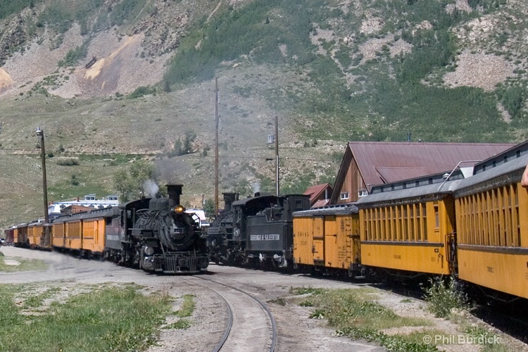 narrow gauge railroad2 - ID: 6842814 © Phil Burdick