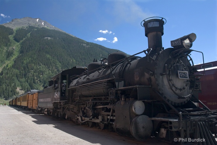 narrow gauge railroad1 - ID: 6845862 © Phil Burdick