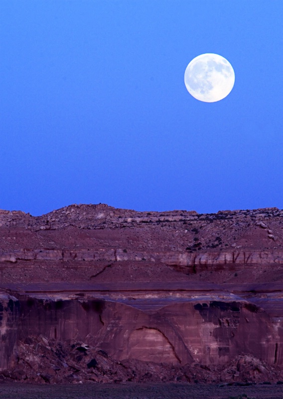 Desert Moon Rise