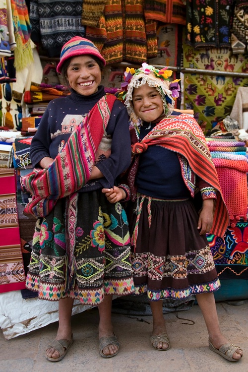 Local Peruvian Muchachas - ID: 7008582 © Stacey J. Meanwell