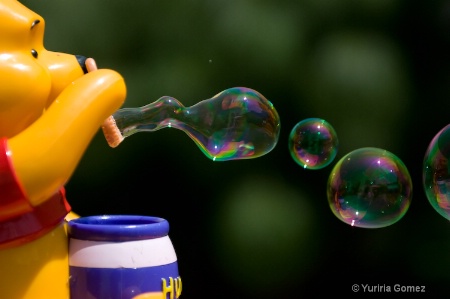 bubbles fast shutter speed