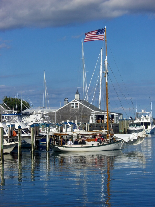 Nantucket harbour, MA