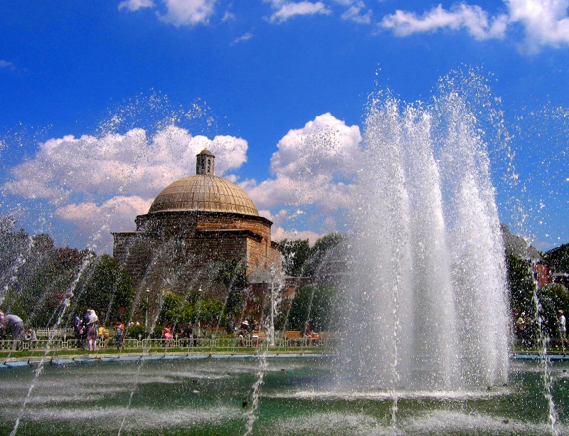 Istanbul Fountain (TC 4)
