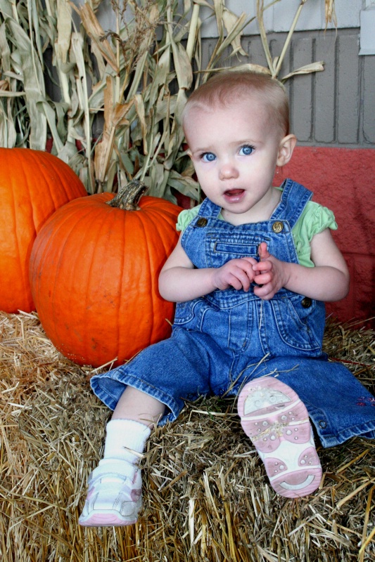 Pumpkin girl1