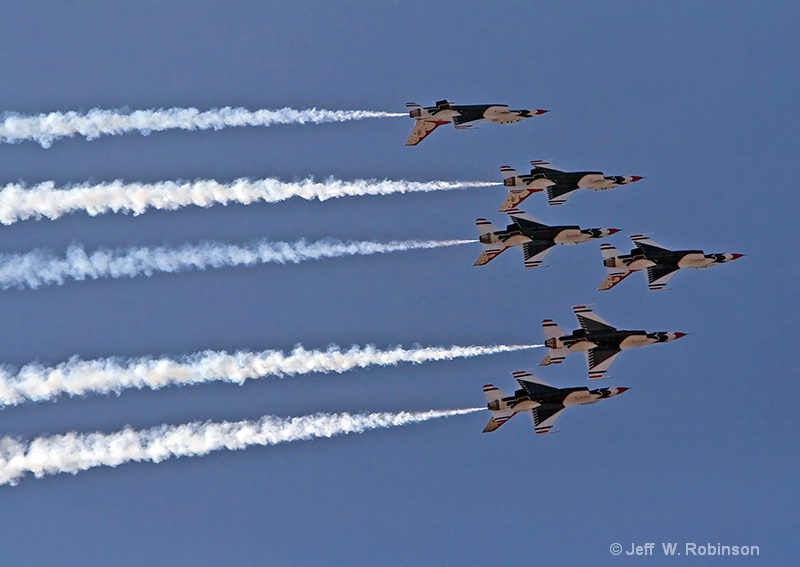 Thunderbirds  - ID: 7207519 © Jeff Robinson