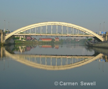 Bridge over the Seine - ID: 7315621 © Carmen B. Sewell