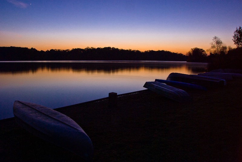 Boat Row Glow