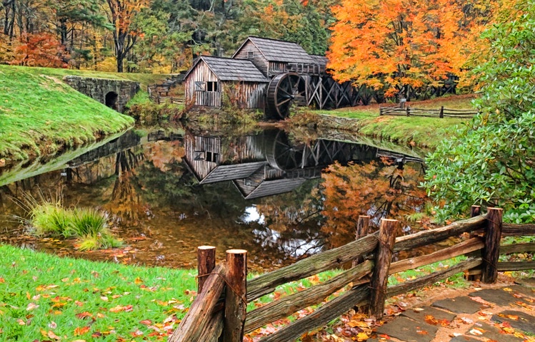 Fall Day at Mabry Mill