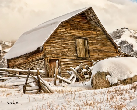 FIRST SNOW OLD BARN