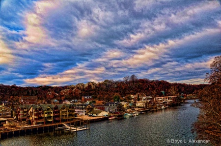 Occoquan by the River