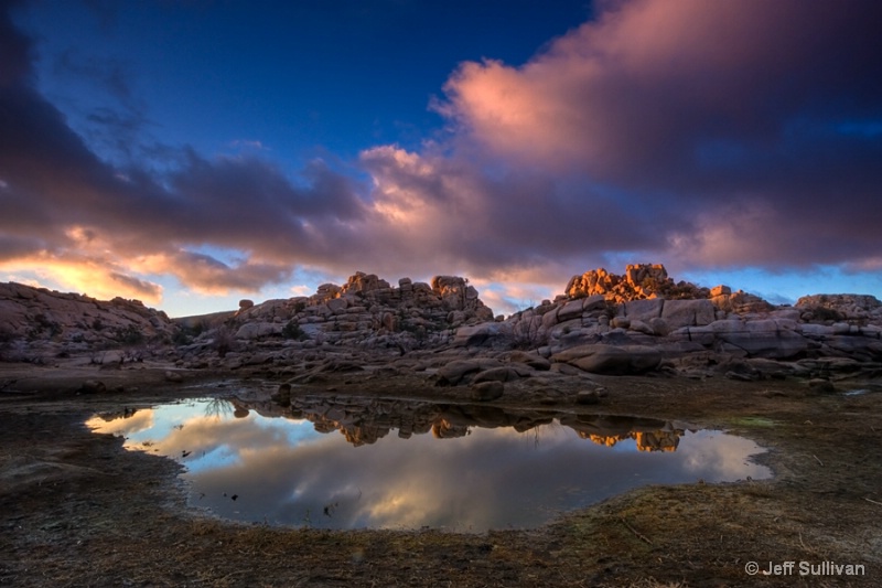 Dawn at Barker Dam