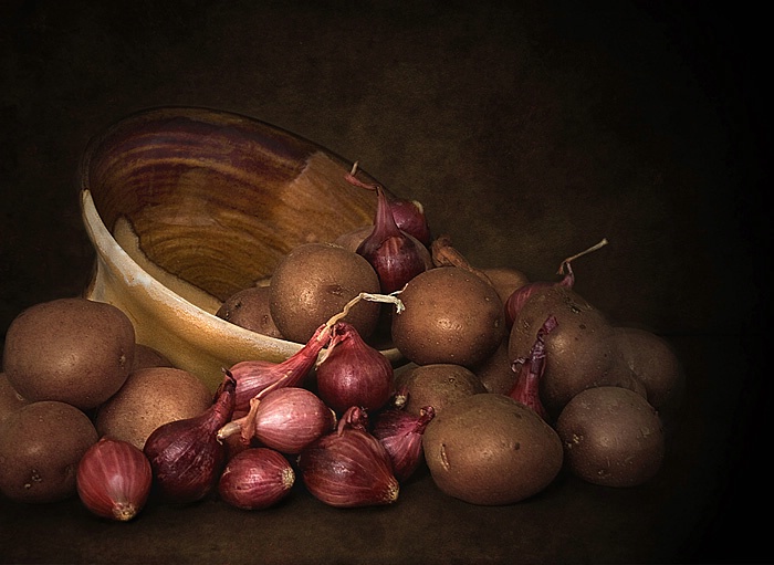 Pottery, Potatoes And Pearl Onions