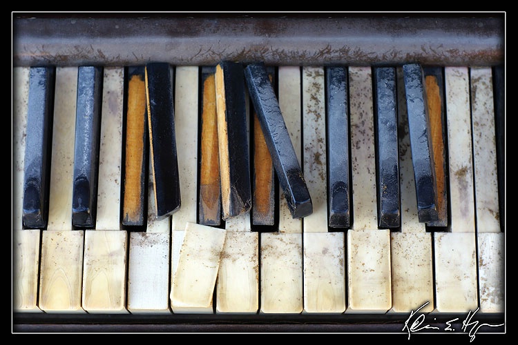 Broken Piano Keys