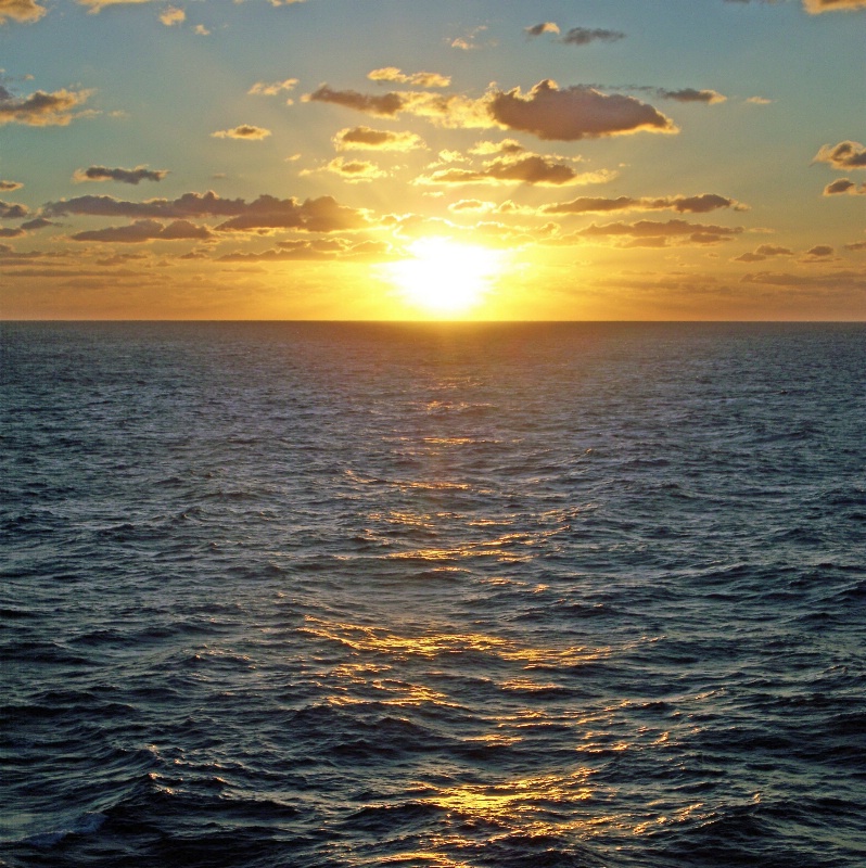 Sunrise Sailing