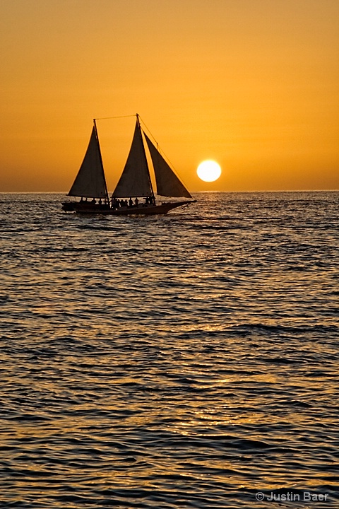 Sailing to the Sun