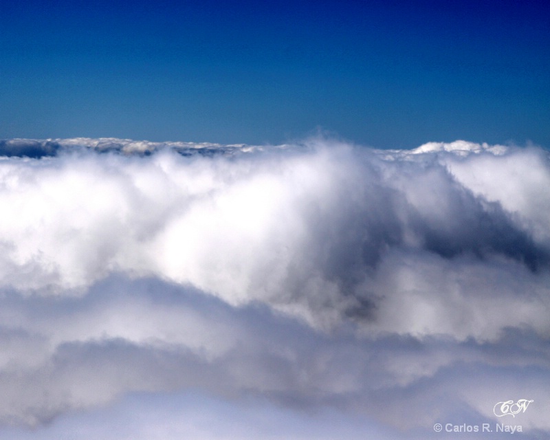 Head In The Clouds - ID: 7991884 © Carlos R. Naya