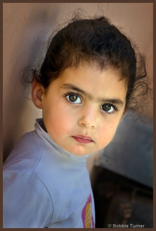 Bedouin young girl in Israel - ID: 7994517 © BARBARA TURNER