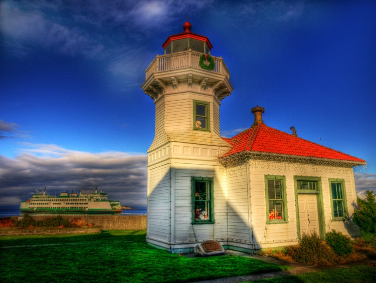 Mukilteo Lighthouse and Washington State Ferry