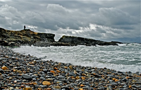 Lovers On The Rocks