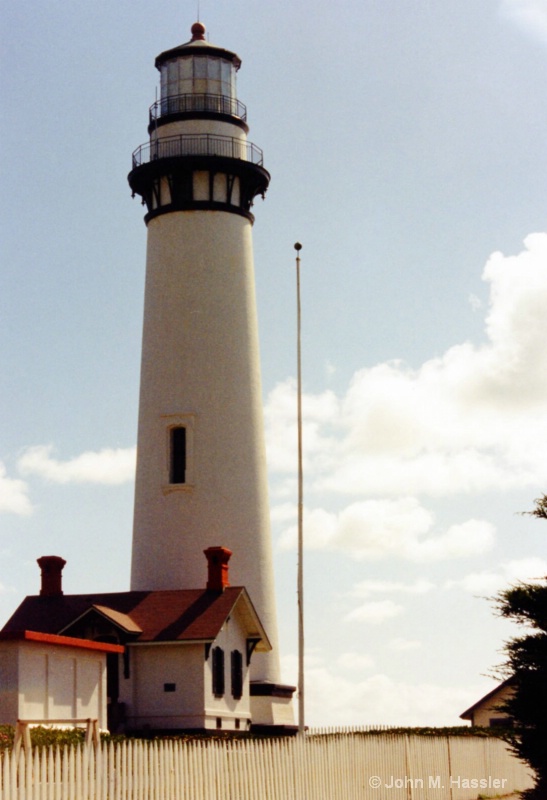Pigeon Point Lighthouse, Pescadero - ID: 8077038 © John M. Hassler