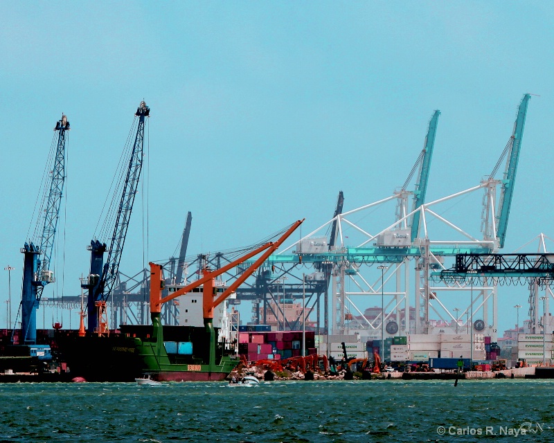 Cargo Port Of Miami - ID: 8085533 © Carlos R. Naya