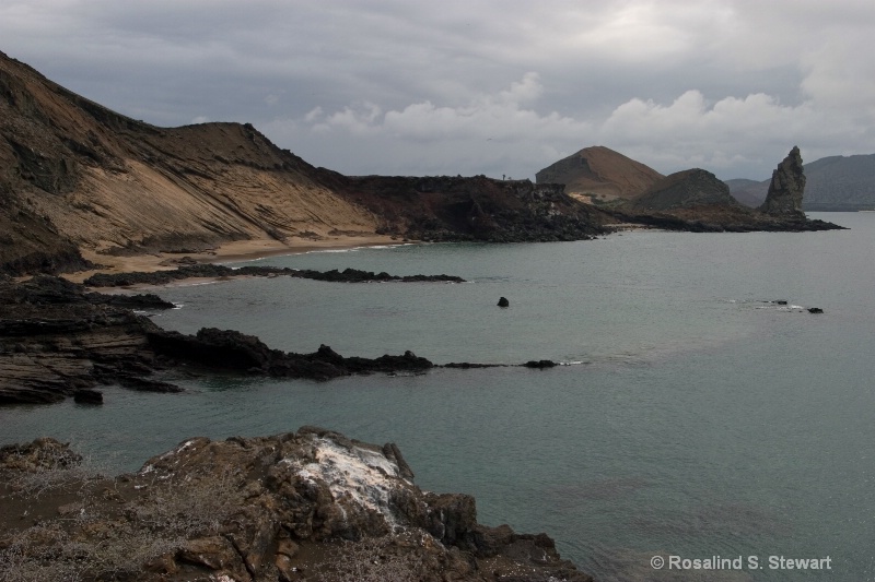 Sunken Crater - ID: 8166155 © ROSALIND S. STEWART