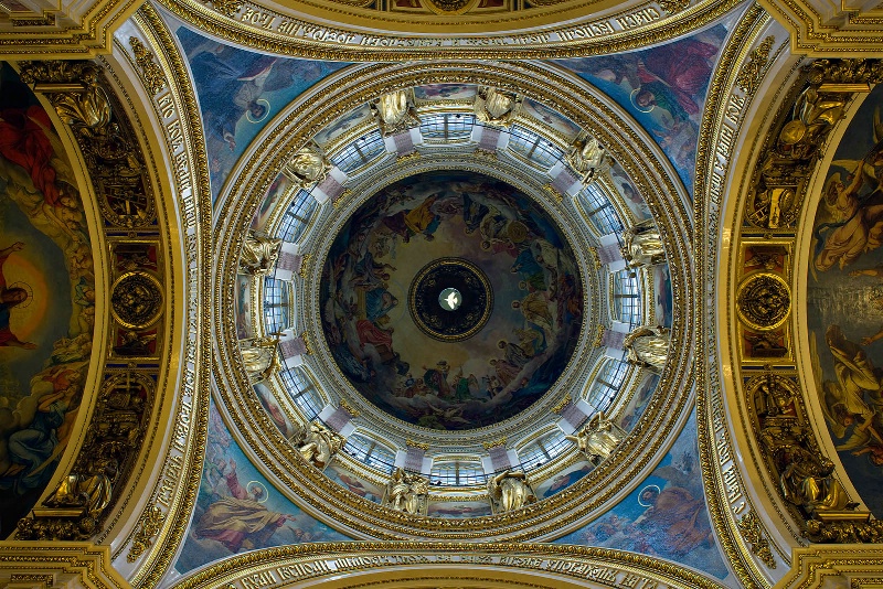 Dome at St.Isaac's Cathedral, St.Petersburg