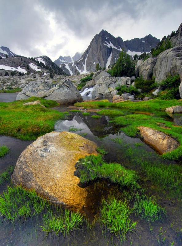 Sierra Storm Rising