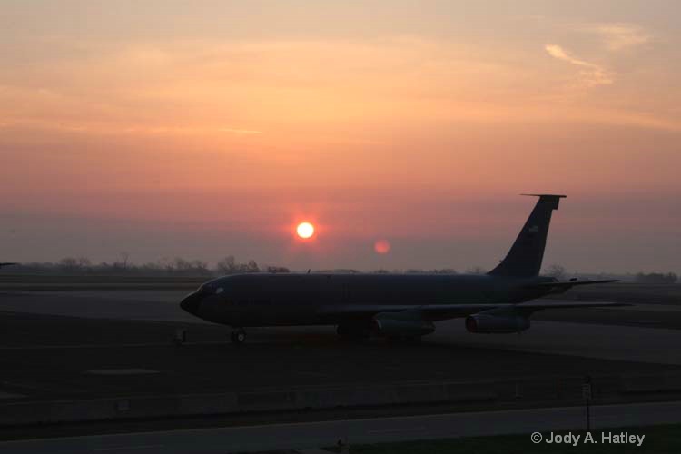 surnise over forbes fld - ID: 8312703 © Jody A. Hatley