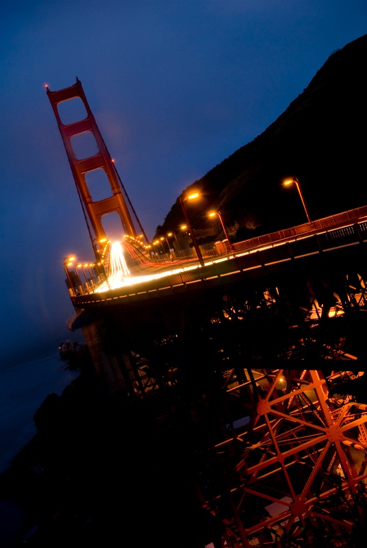 Golden Gate Bridge at Dusk Diagonal POV - ID: 8314280 © Susan M. Reynolds