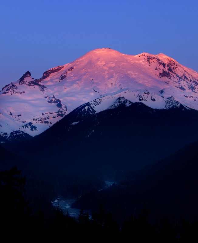 Mt Rainier Sunrise