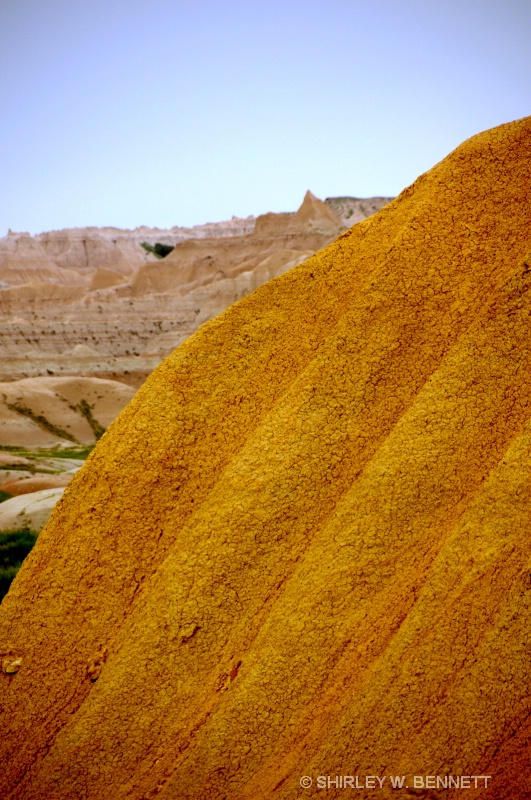 BADLANDS, SD - ID: 8431000 © SHIRLEY MARGUERITE W. BENNETT