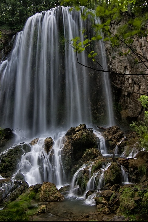 Falling Springs Falls,Alleghany County, VA - ID: 8438288 © george w. sharpton