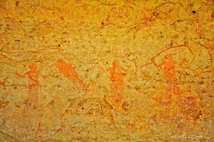 Red Monochrome Style Rock Art Pictographs 1 - ID: 8482573 © Emile Abbott