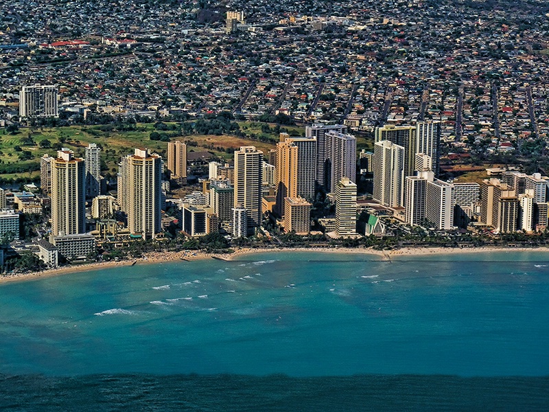 Waikiki - ID: 8504072 © Jeff Robinson