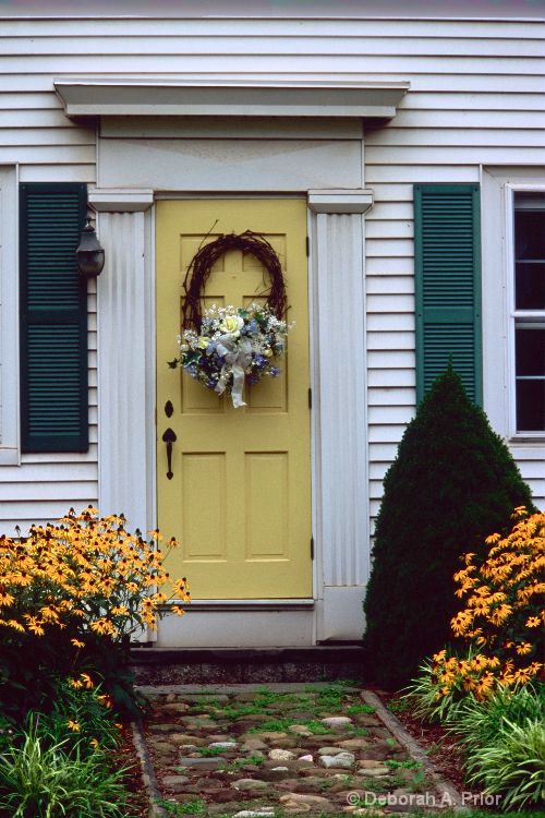 yellow door - ID: 8524649 © Deborah A. Prior