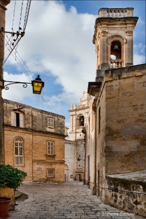 an alley in Malta