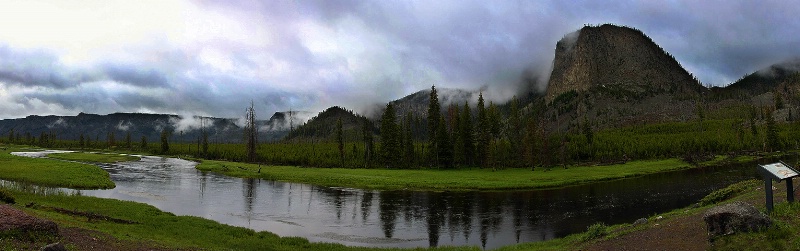 Yellowstone: A Panoramic view