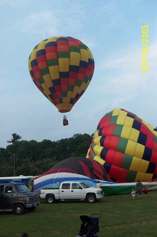 Balloon Rally 2005 10 - ID: 8609162 © Wendy A. Barrett