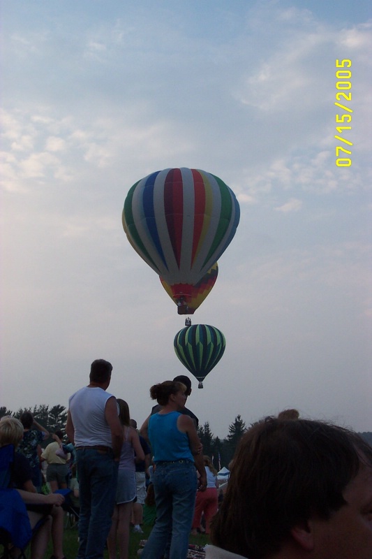 Balloon Rally 2005 5 - ID: 8609168 © Wendy A. Barrett